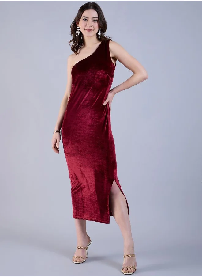 مرفوعة Women Flared Party Wear Solid One Shoulder Dress