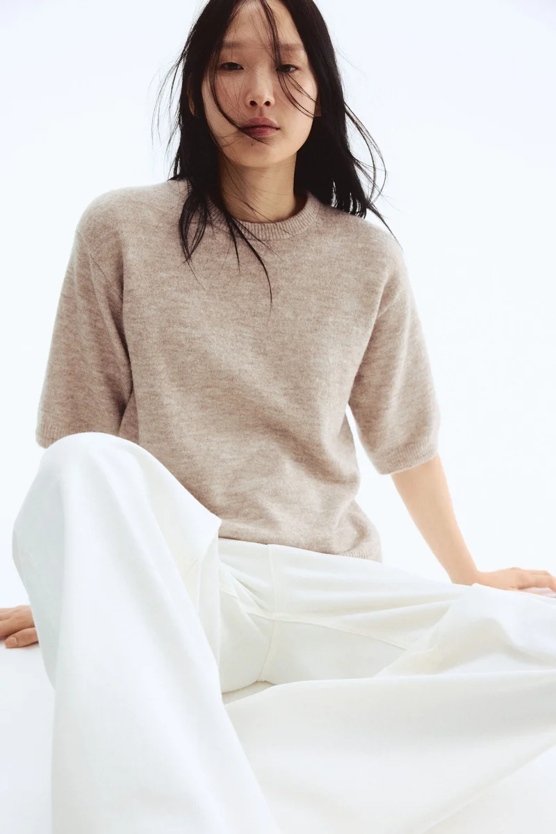 اتش اند ام تي-شيرت محبوك