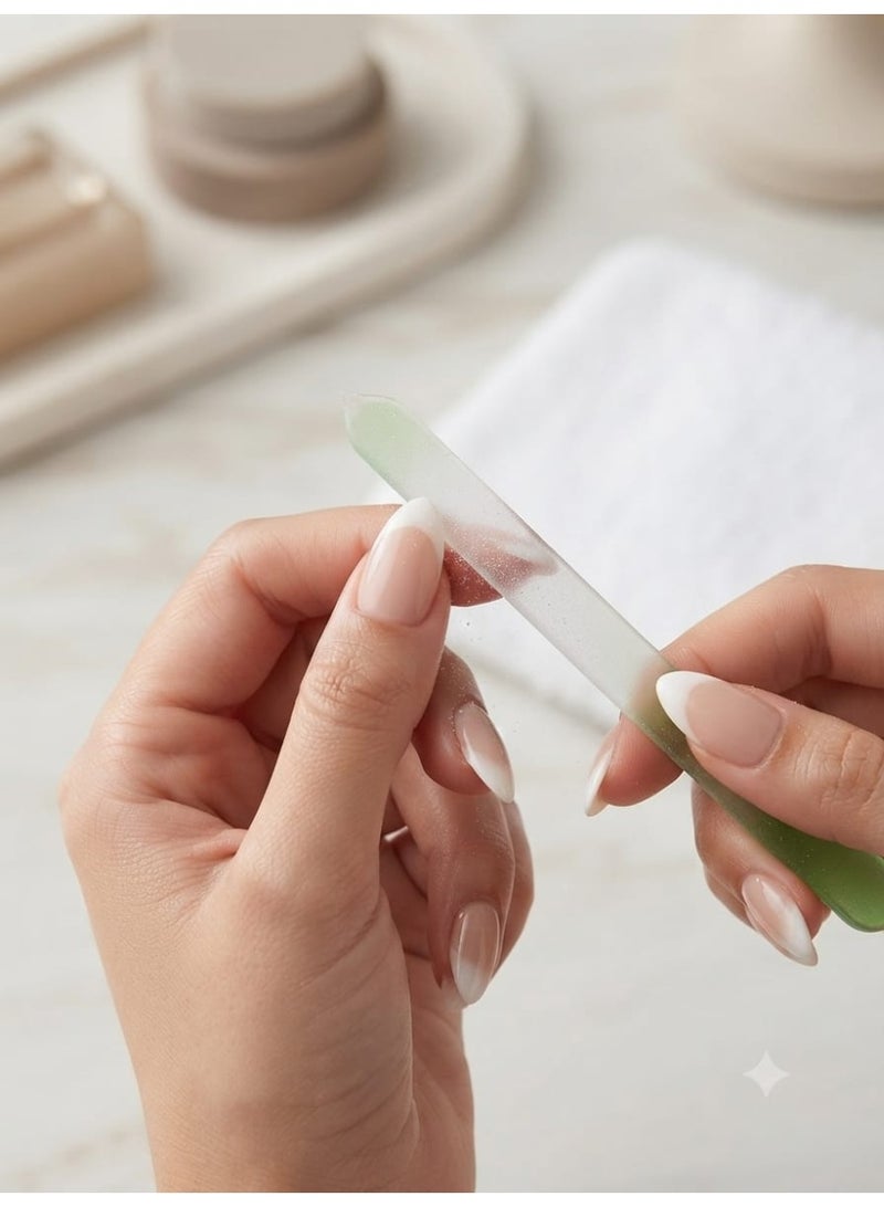 مجموعة تجميل العناية بالأظافر: شرائح أظافر صناعية متعددة الألوان120 قطعه   + مبرد أظافر احترافي - Image 2