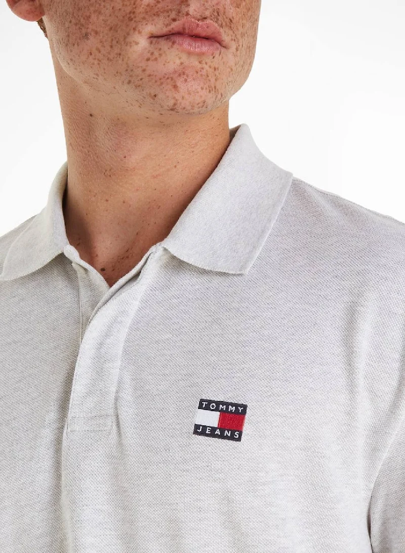 TOMMY JEANS Tommy Badge Regular Fit Polo