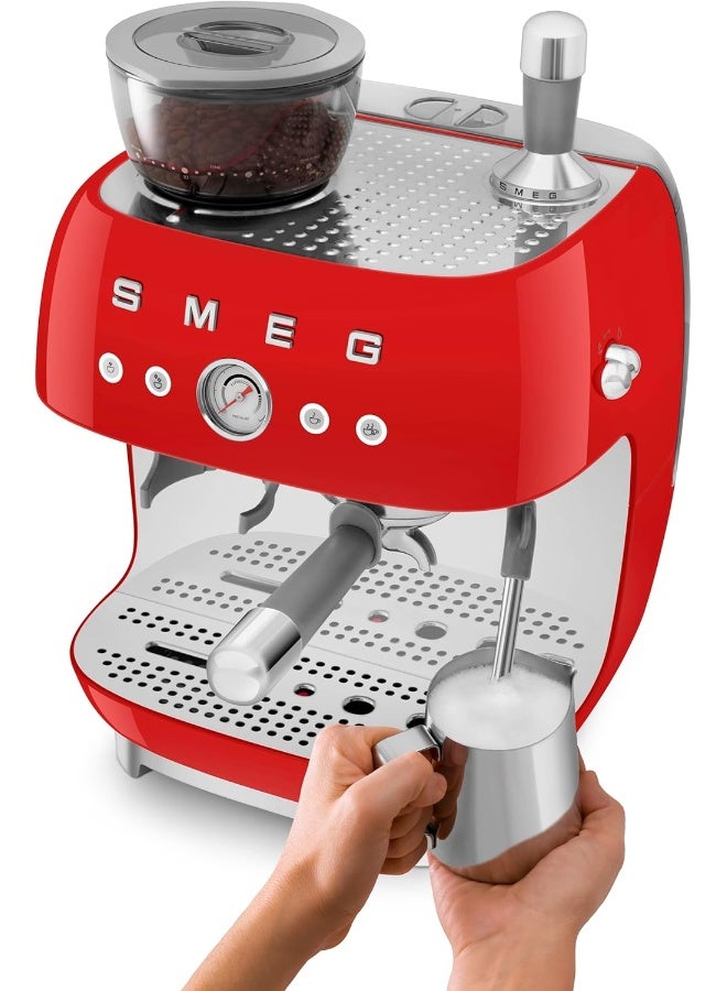 smeg Espresso Machine With Pump &  Grinder, Adjustable Temperature & Pre-Infusion, Italian Design, 2.4 L EGF03RDUK RED - Image 5