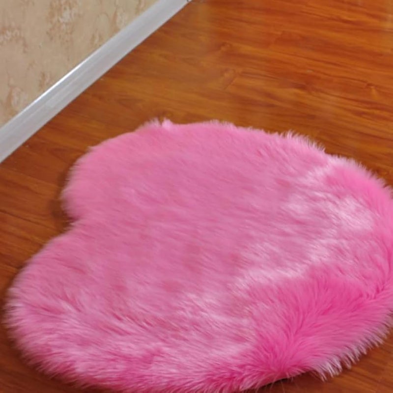 سجادة وسادة على شكل قلب غير قابلة للانزلاق ناعمة ورقيقة لغرفة النوم وغرفة المعيشة والحضانة - Image 3