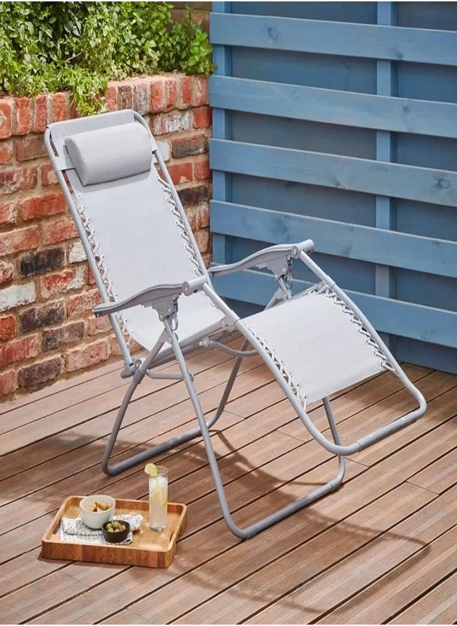 Patio Chaise Lounges Chair gravity chair with adjustable backrest and footrest Grey Sunlounger for Poolside Backyard and Beach