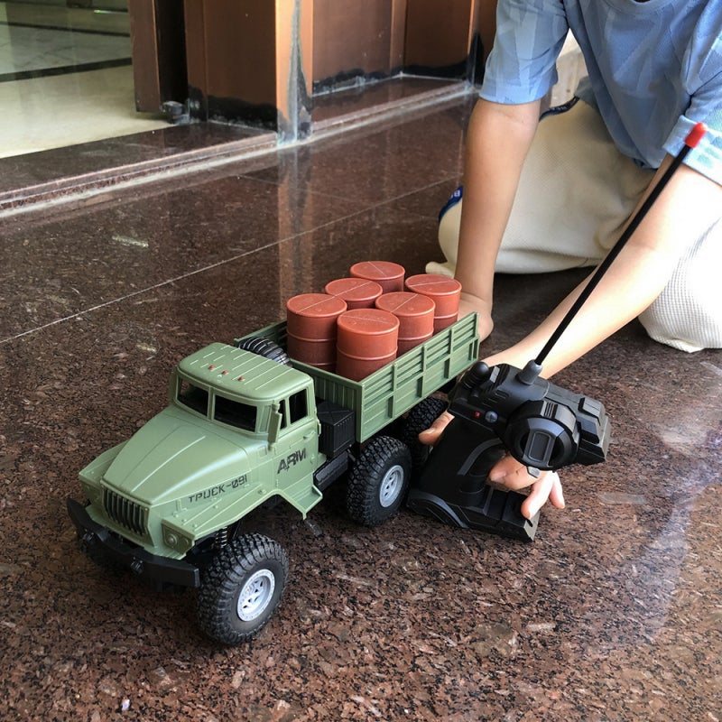 Remote Control Truck: 1/16 Scale Green Military Command Vehicle - 6WD Durable ABS & Metal Construction With LED Lights Easy Precise Control for Kids, Adults, Hobbyists & Collectors - Image 4