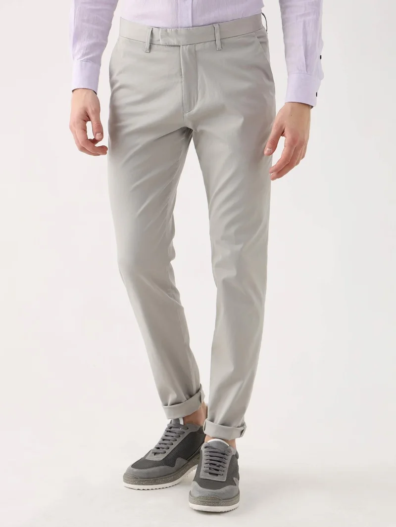 دوفي Gray Men's Regular Fit Trousers