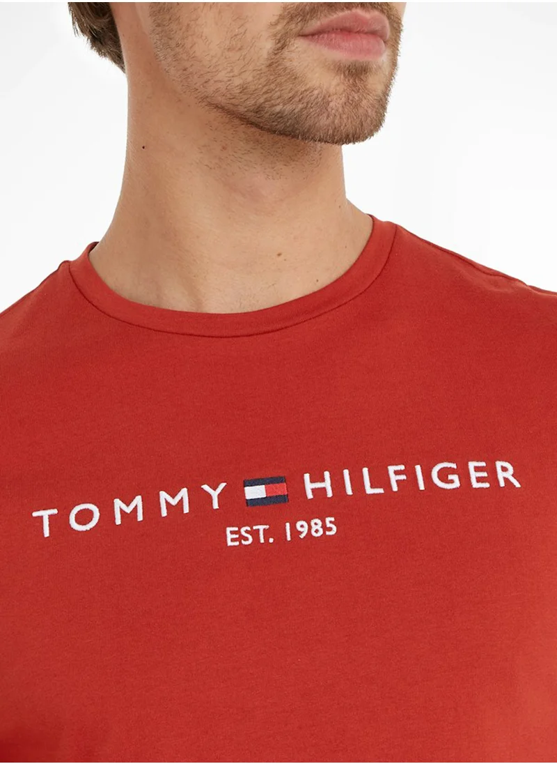 TOMMY HILFIGER Logo Crew Neck T-Shirt