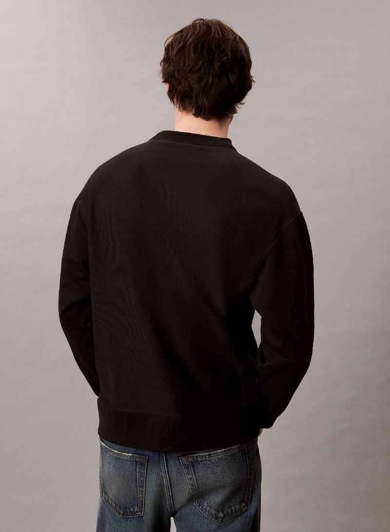 Calvin Klein Jeans سويت شيرت مريح بشعار مونوغرام تيري الفاخر - Image 3
