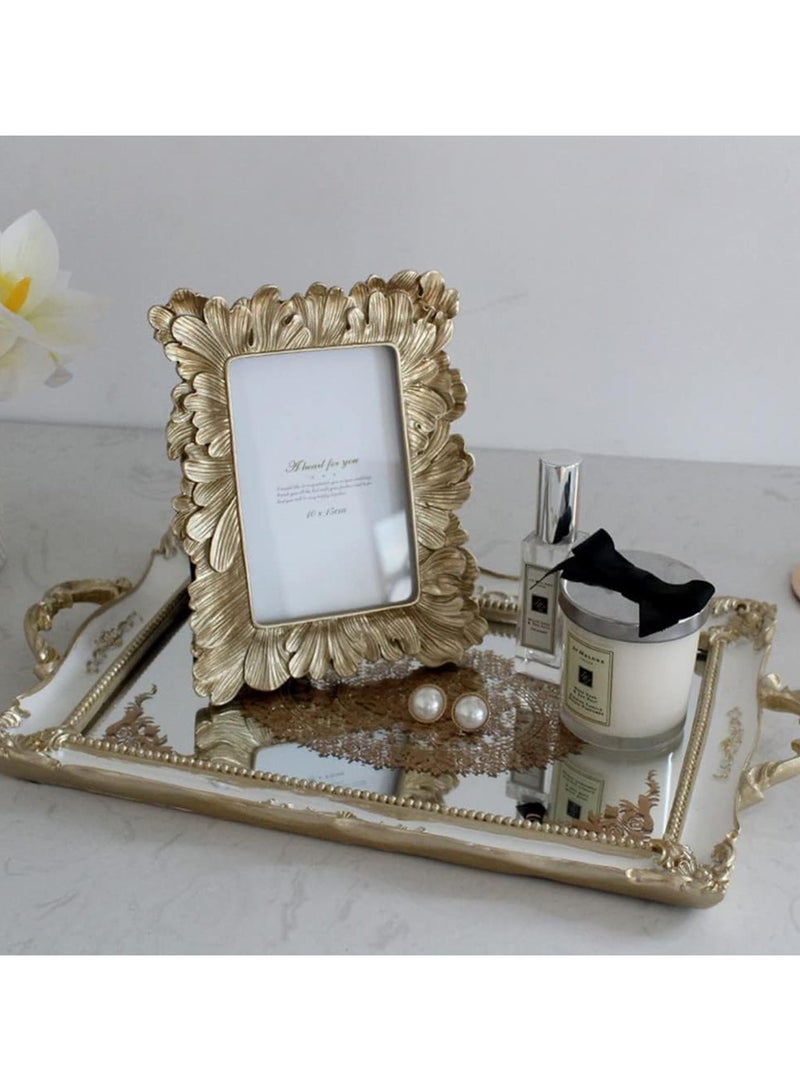 عام إطار صور ذهبي مزخرف بريش عتيق، مناسب لعرض الصور على الطاولة أو تعليقها على الحائط. مثالي لديكور المنزل، معرض الصور، والأعمال الفنية. - Image 3