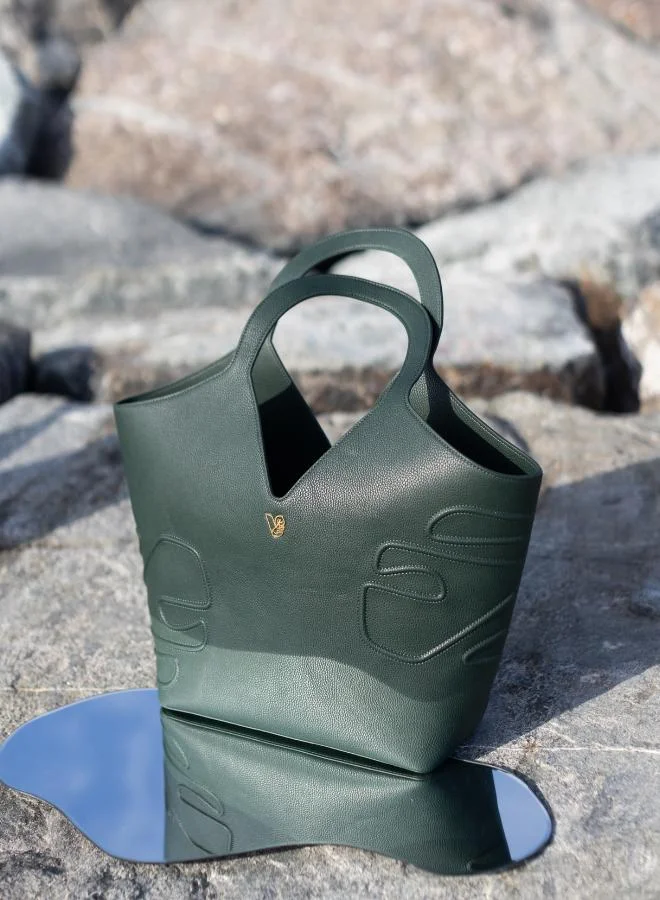 Veganologie Maze Tote Bag in Green Made from 18 Recycled Bottles
