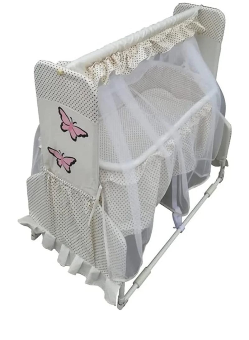Baby crib with mosquito net - Image 1