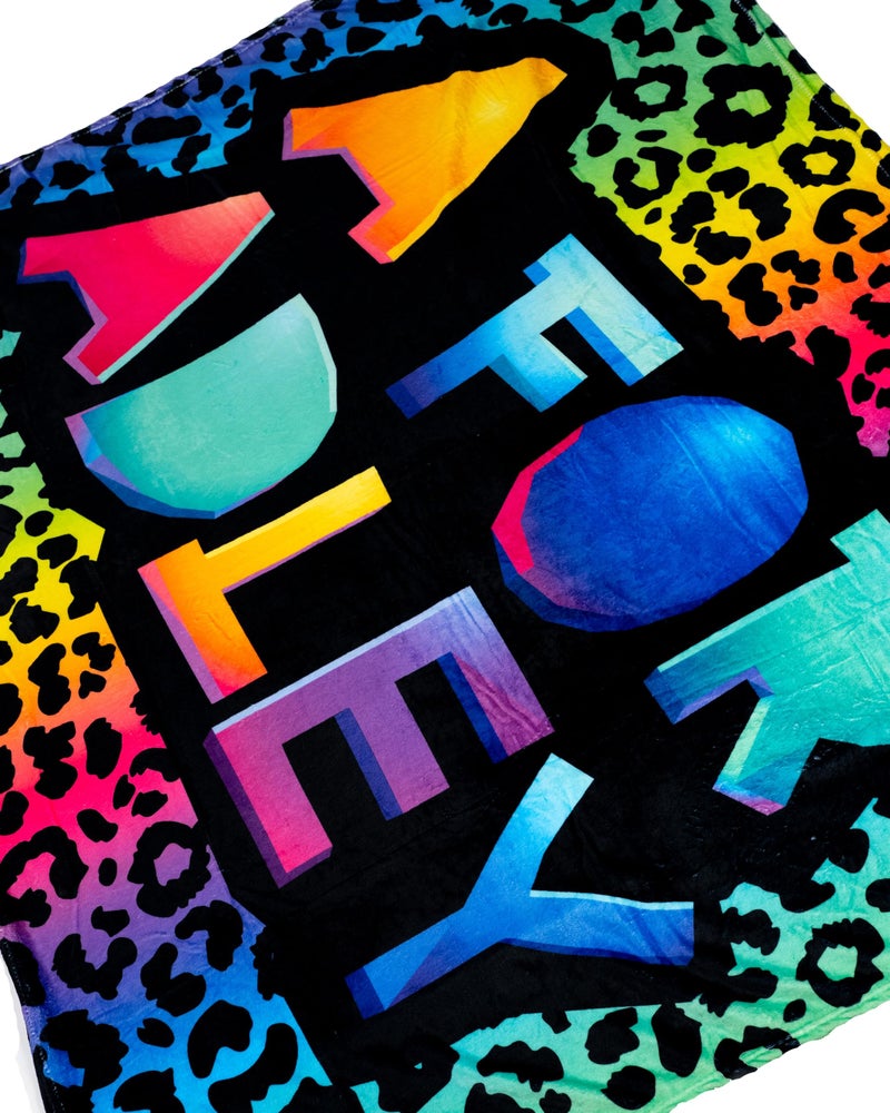 A for Adley Merch Super Colorful و Big Big Comfy Bannet مع شعار Adley Signature العملاق (Cheetah) - Image 4