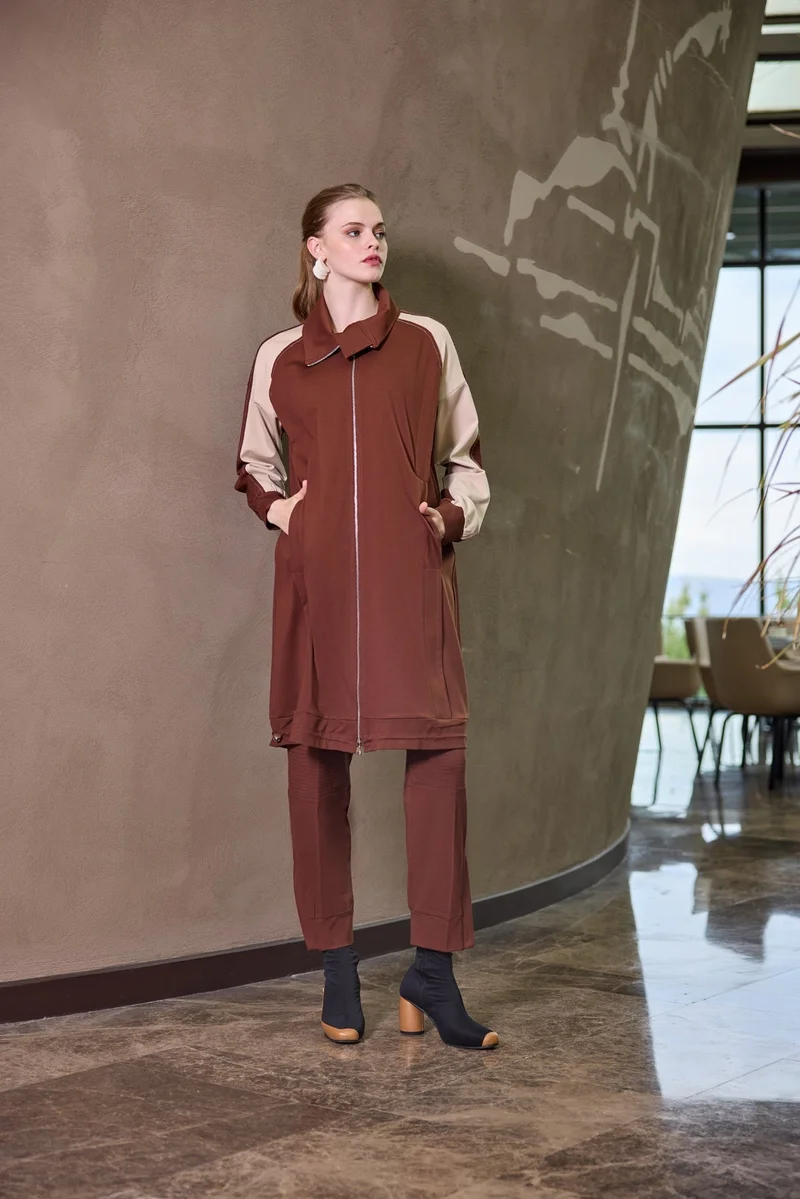 MissWhence  Modern Panelled Zip Midi Jacket - Black for Women | Best Price UAE