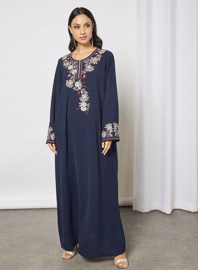 Hayat Jalabiya With Flower  Patterned Embroidery In Front And Wrist With Belt