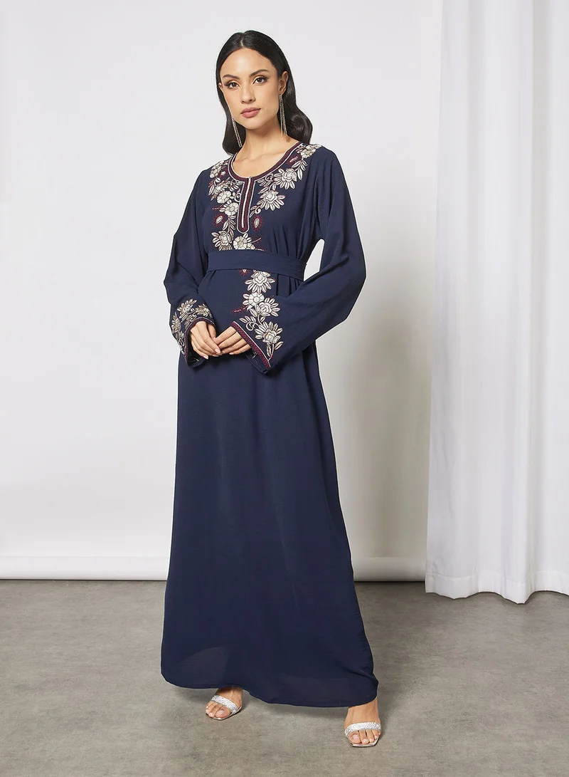 Hayat Jalabiya With Flower  Patterned Embroidery In Front And Wrist With Belt
