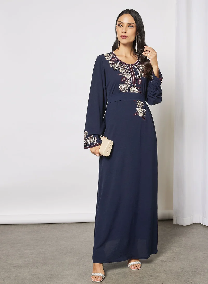 Hayat Jalabiya With Flower  Patterned Embroidery In Front And Wrist With Belt