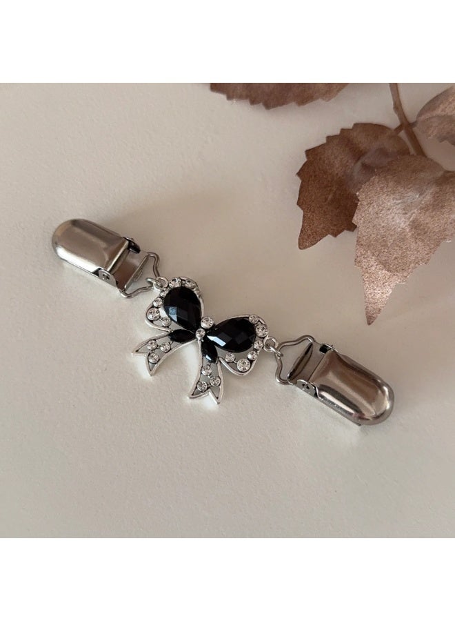 Silver Cardigan Sweater Cinch Clips – Elegant Vintage-Style Metal Clasp for Sweaters, Shawls, Scarves, and Outerwear – Stylish and Practical Women’s Clothing Accessory
