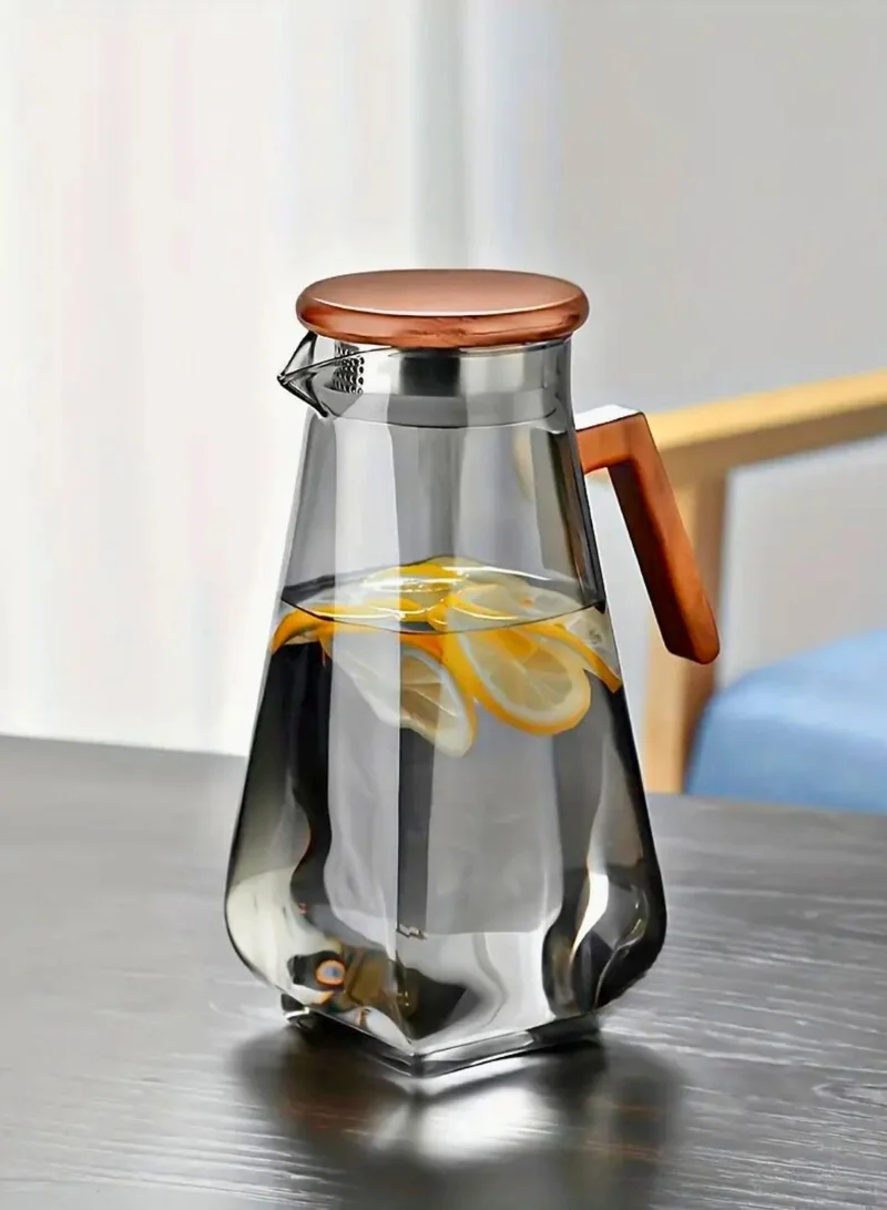 1Chase Borosilicate Glass Water Jug Set – 1400ml Smoky Grey Pitcher with Walnut Handle & Lid + 6pcs 220ml Glass Cups, Heat-Resistant Drinkware for Water, Juice & Beverages