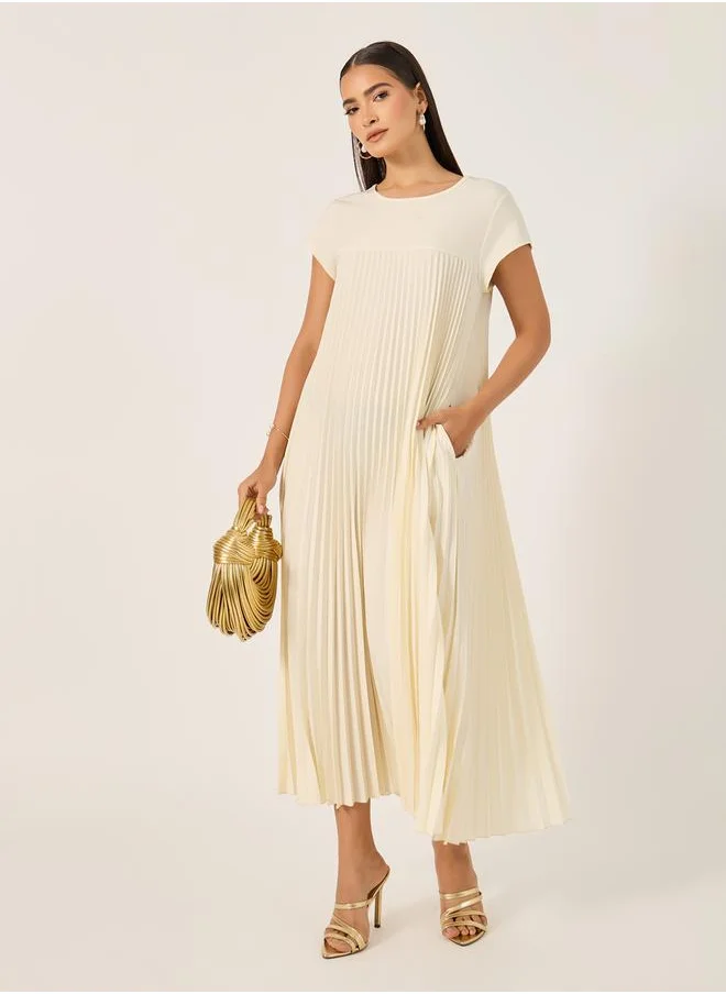 Styli Pleated Short Sleeves A-Line Maxi Dress