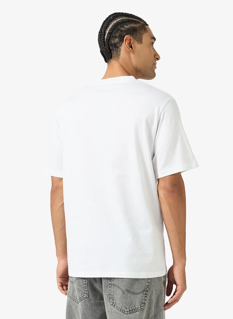 جاك اند جونز تيشيرت مطبوع بقصة عادية