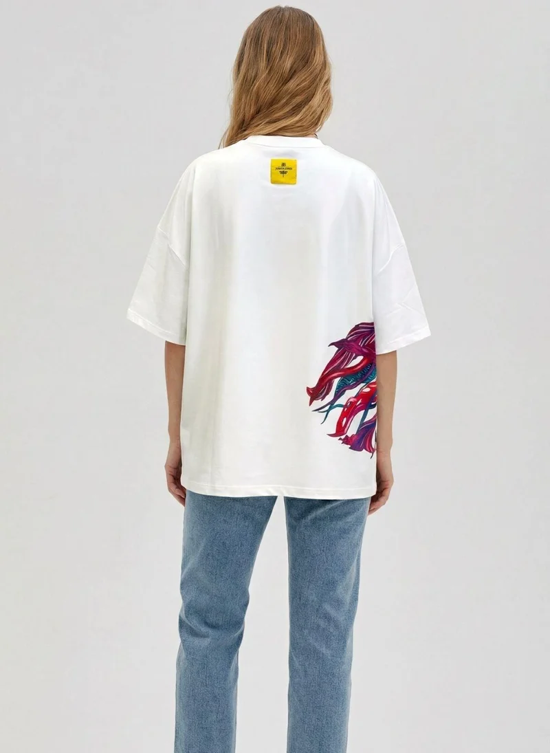 JANARA JONES Jelly Fish Oversized Unisex Off White T-Shirt