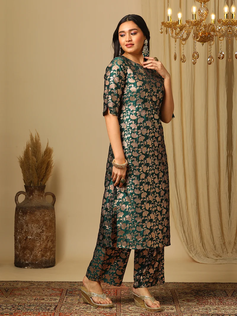 globus Globus Women Floral Regular Kurta With Trousers Festive Set