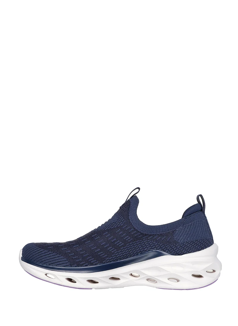 SKECHERS Glide-Step Swift