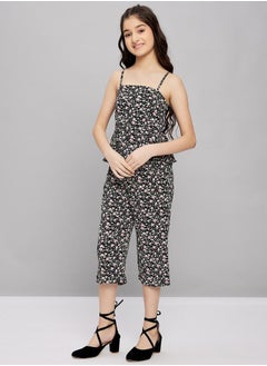Stylo Bug All Over Print Square Neck Top and Cropped Pants Set by Styli  - Image 3