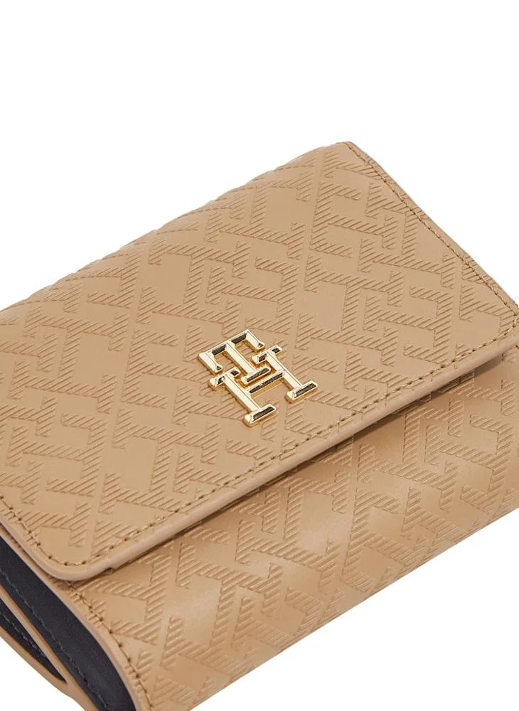 TOMMY HILFIGER MONOGRAM TRIFOLD WALLET