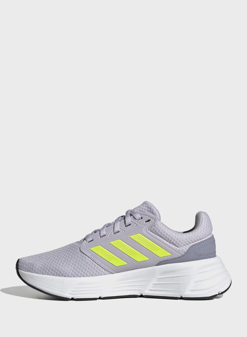 adidas سنيكرز جلاكسي 6