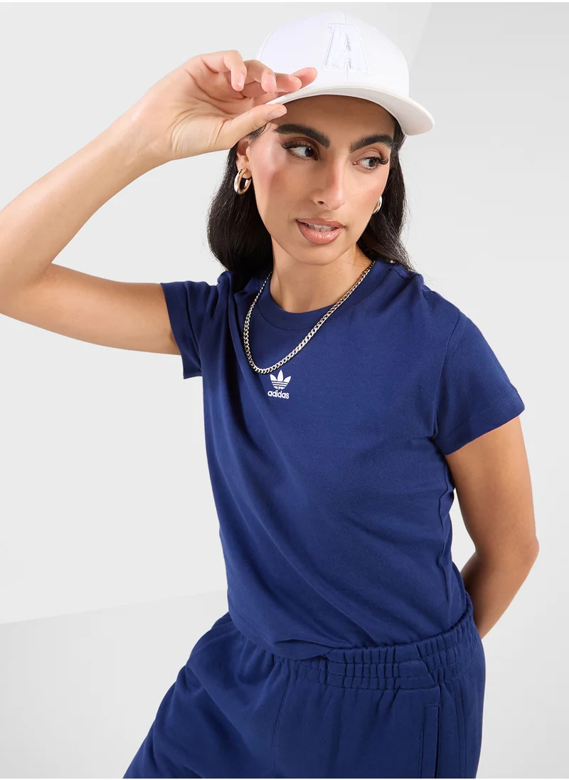 adidas Originals Essentail T-Shirt
