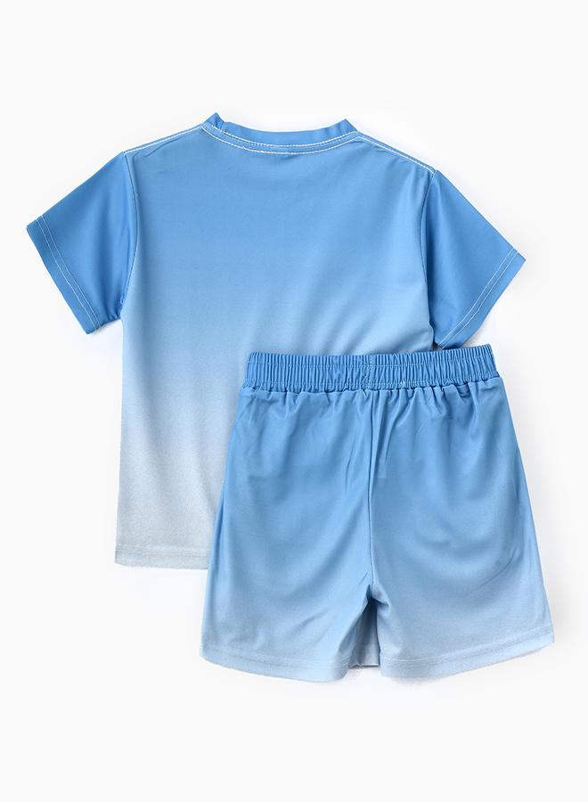 بيبي كلو طقم تيشيرت وشورت أزرق أنيق بتدرج لوني - Image 2