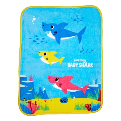 Franco Franco Baby Shark Kids Bedding Super Soft Silk Touch Throw 40 in x 50 in Official Licensed Product 