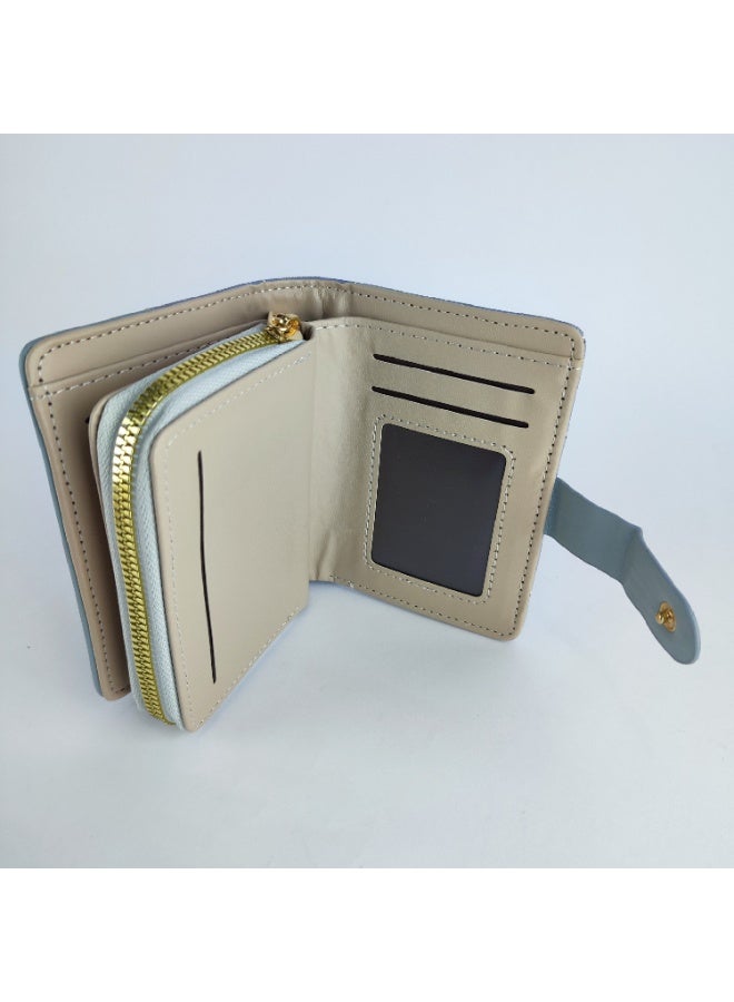 Luxury Women’s Leather Wallet – Interior Compartments for Easy Organization - Image 4