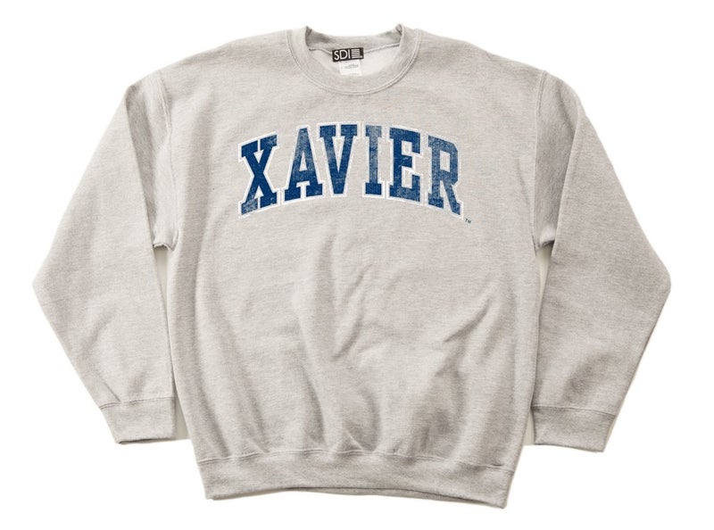 SDI Xavier Musketeers 50/50 Blended 8-Ounce Vintage Arch Crewneck Sweatshirt, Small, Sport Grey - Image 2