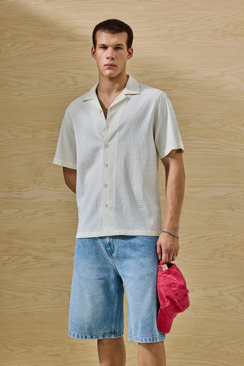 سنيتش قميص بياقة كوبية بقصة صندوقية مضلعة قابلة للتمدد