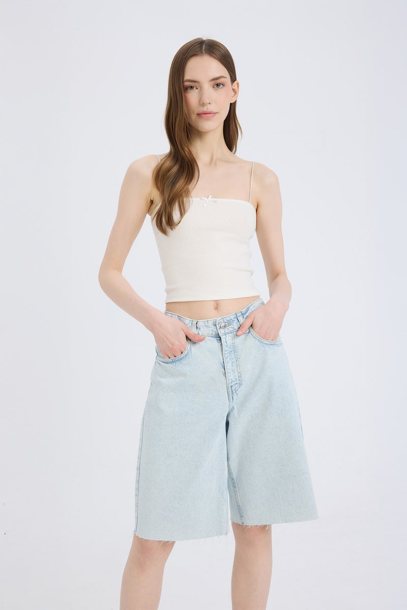 DeFacto Woman Jean Normal Waist Bermuda  - Image 4