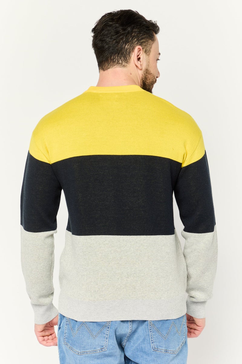 PERRY ELLIS سويت شيرت رجالي بأكمام طويلة وياقة دائرية بشعار العلامة التجارية، متعدد الألوان - Image 4