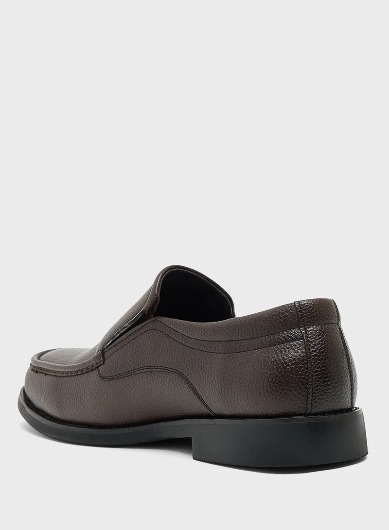 روبرت وود Classic Formal Arabic Slip Ons