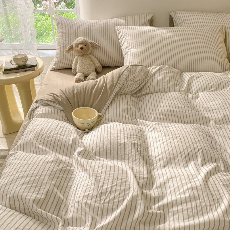 Easy Modern Striped Pattern Thin Stripes + Dark Blue Bed Sheets Washed Process Soft And Skin-Friendly Duvet Cover 3pcs Set (1 Duvet Cover + 2 Pillowcases Combination) Modern Stripes Breathable Microfiber Soft And Machine Washable Available in All Se - Image 3