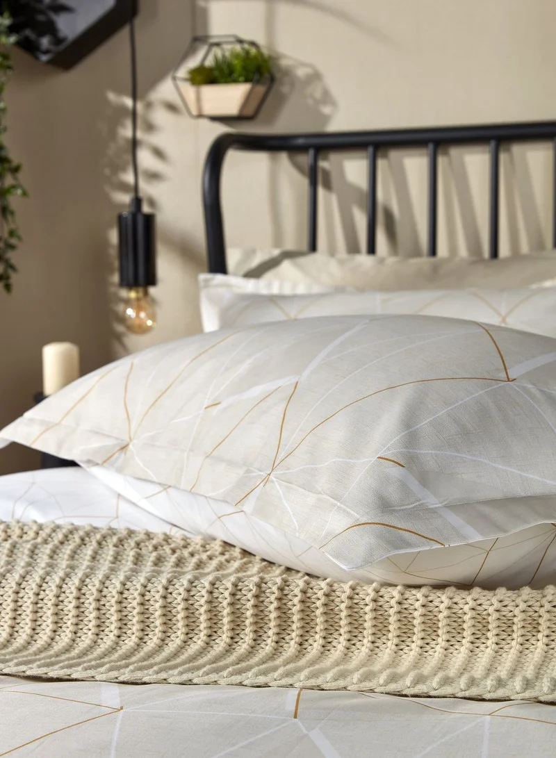 Christy Triangle King Duvet Cover Set Biscuit