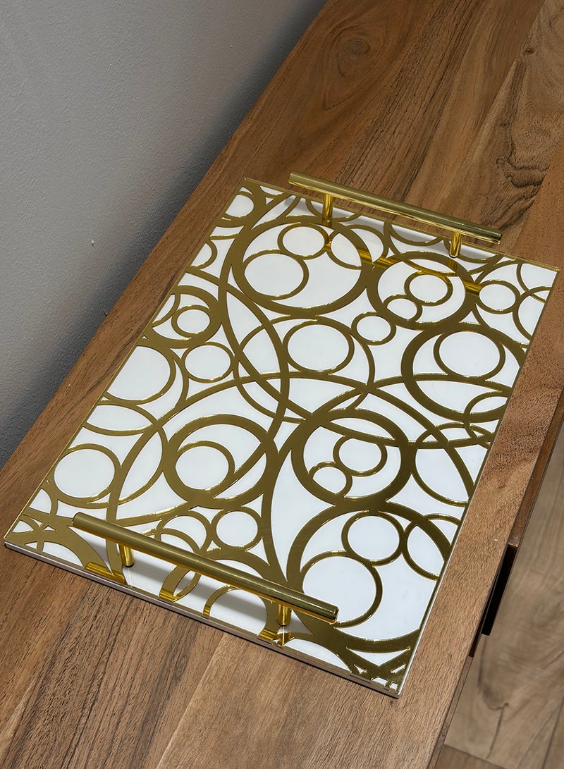 لوحة صينية تقديم من الأكريليك بتصميم مزخرف ومقابض معدنية ذهبية اللون - Image 1