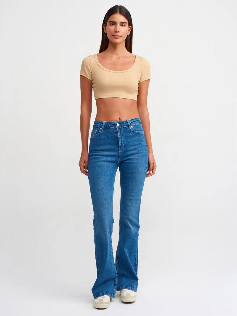 DILVIN Women's Ribbed Crop T-Shirt - Image 3
