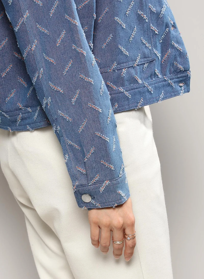 Campus Sutra Women's Blue Clustered Distress Denim Jacket