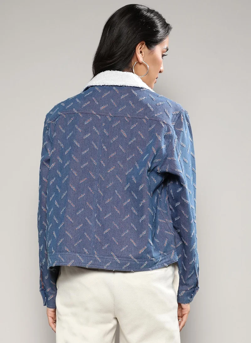 Campus Sutra Women's Blue Clustered Distress Denim Jacket