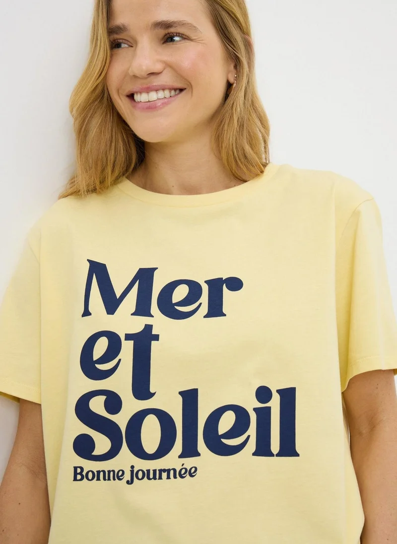 ماتلان Yellow Mer et Soliel Graphic T-Shirt