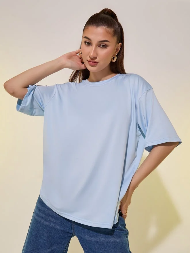 تايك تو تيشيرت واسع بياقة مستديرة وطبعة خلفية