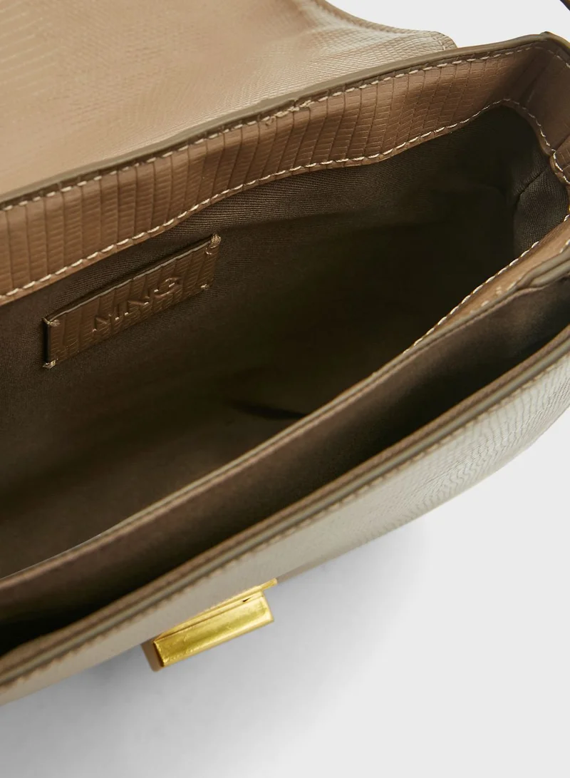 مانجو Matias Flap Over Crossbody