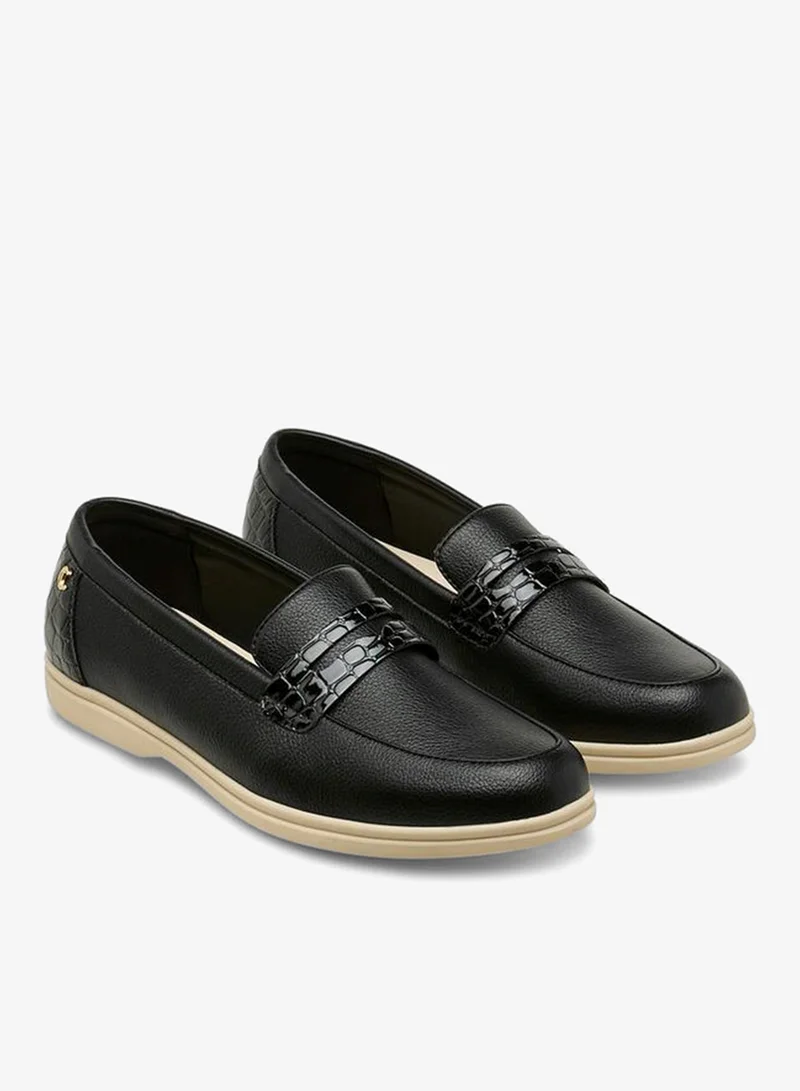 لو كونفورت Women Textured Loafers