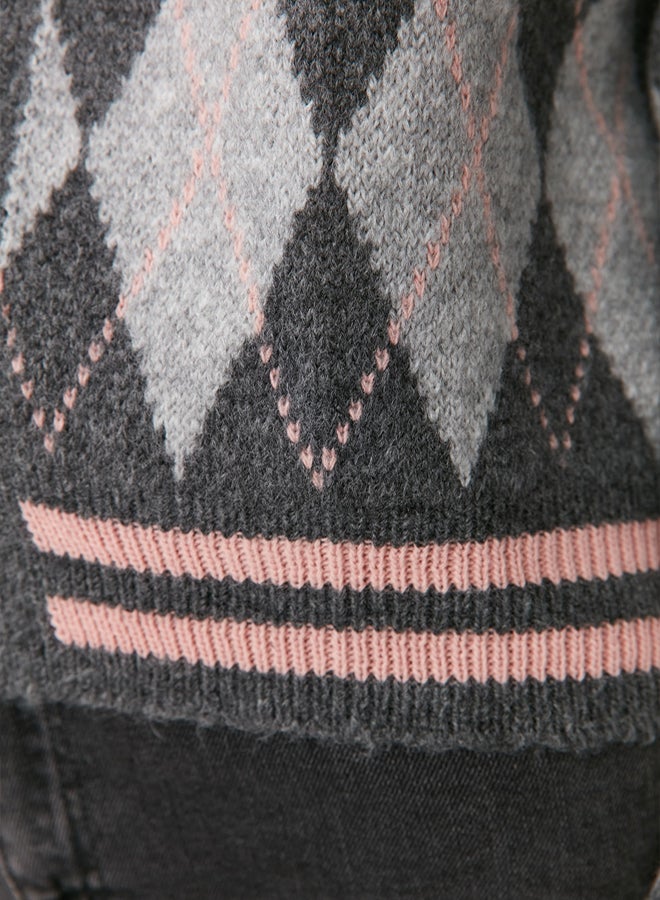 trendyol Gray Soft Textured Diamond Patterned Knitwear Cardigan - Image 4