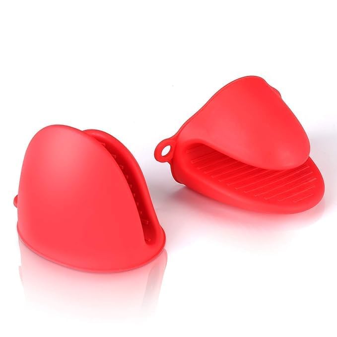 HIMANJALI Oven Mittens 1 Pair Silicone Baking Gloves Finger Mitts Grips Heat Resistant Pot Holders Silicon Holder for Kitchen Kitchen Hot Pot Holder Vessel Holder Pack of 2 red  - Image 1